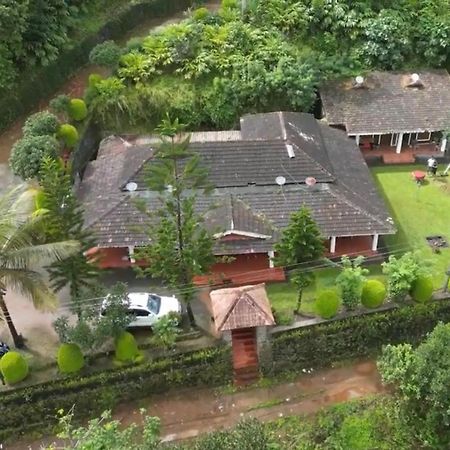 Cassells Jungle Resorts Thekkady Vandiperiyār Exterior foto