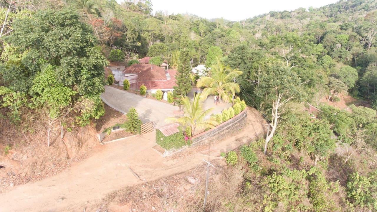 Cassells Jungle Resorts Thekkady Vandiperiyār Exterior foto