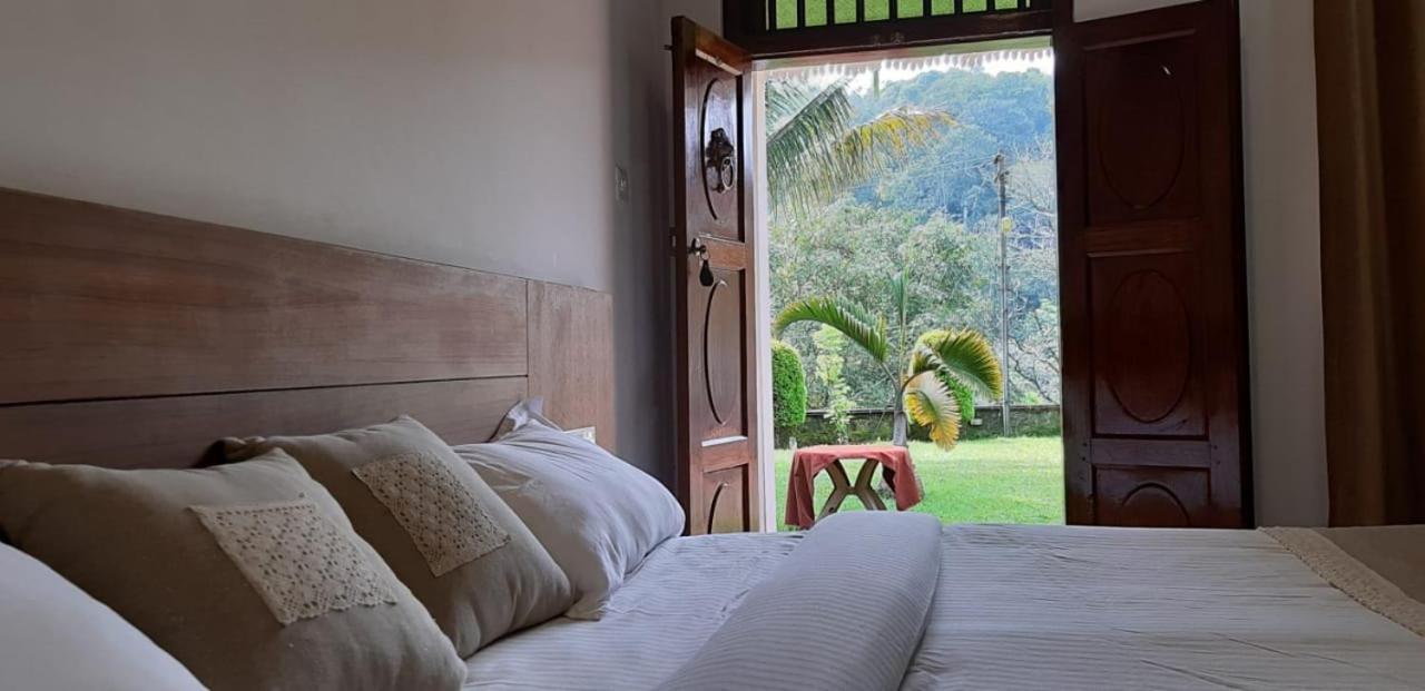 Cassells Jungle Resorts Thekkady Vandiperiyār Exterior foto