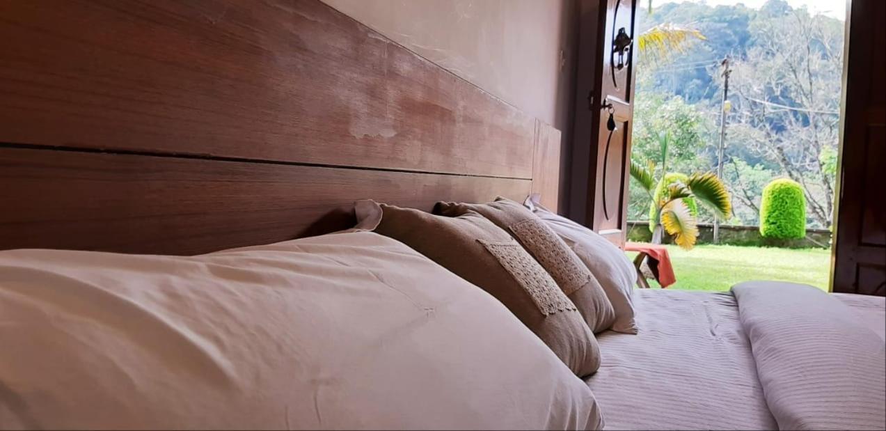 Cassells Jungle Resorts Thekkady Vandiperiyār Exterior foto